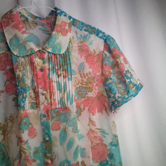 Emma James Blouse M Short Sleeve Button Up Sheer Floral Blue Pink - Picture 9 of 16
